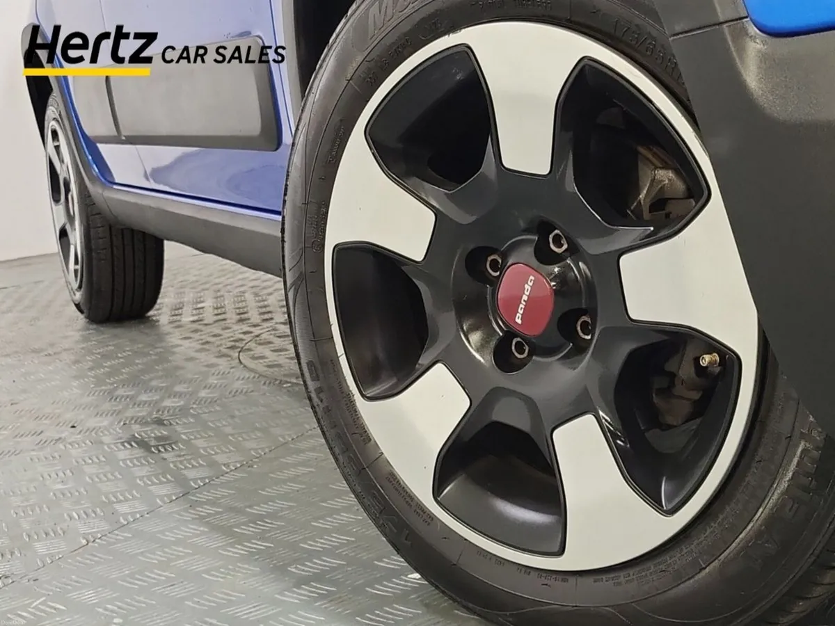 Fiat Panda CROSS MHEV 1.0 Petrol Manual - Image 6