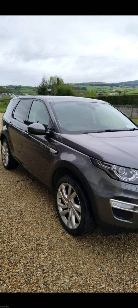 Landrover Discovery Sport HSE Luxury - Image 3