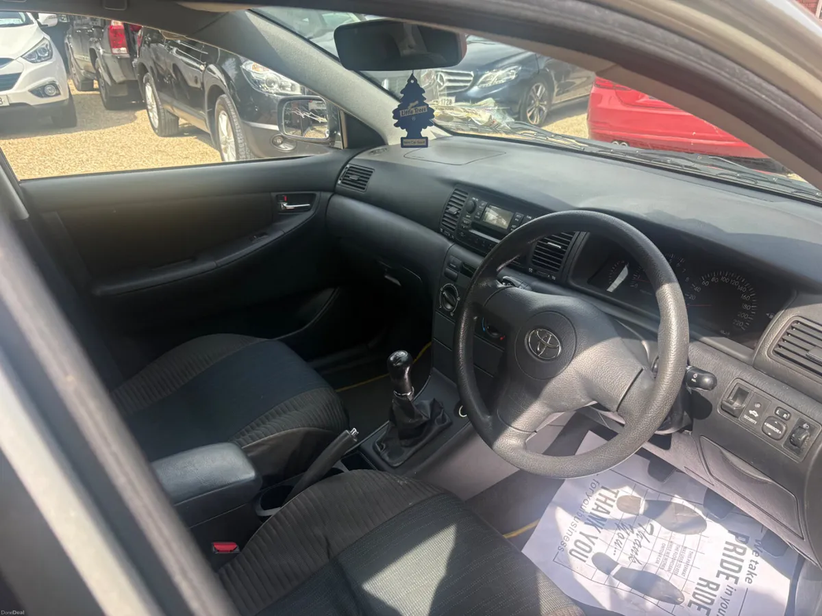 Toyota Corolla 2005 1.3 petrol. - Image 5