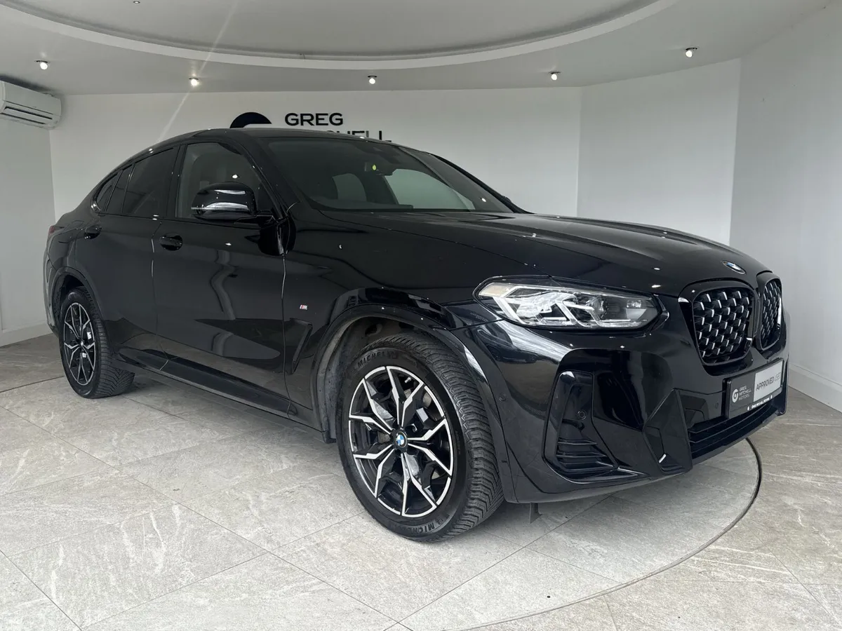 BMW X4 2023 - Image 1