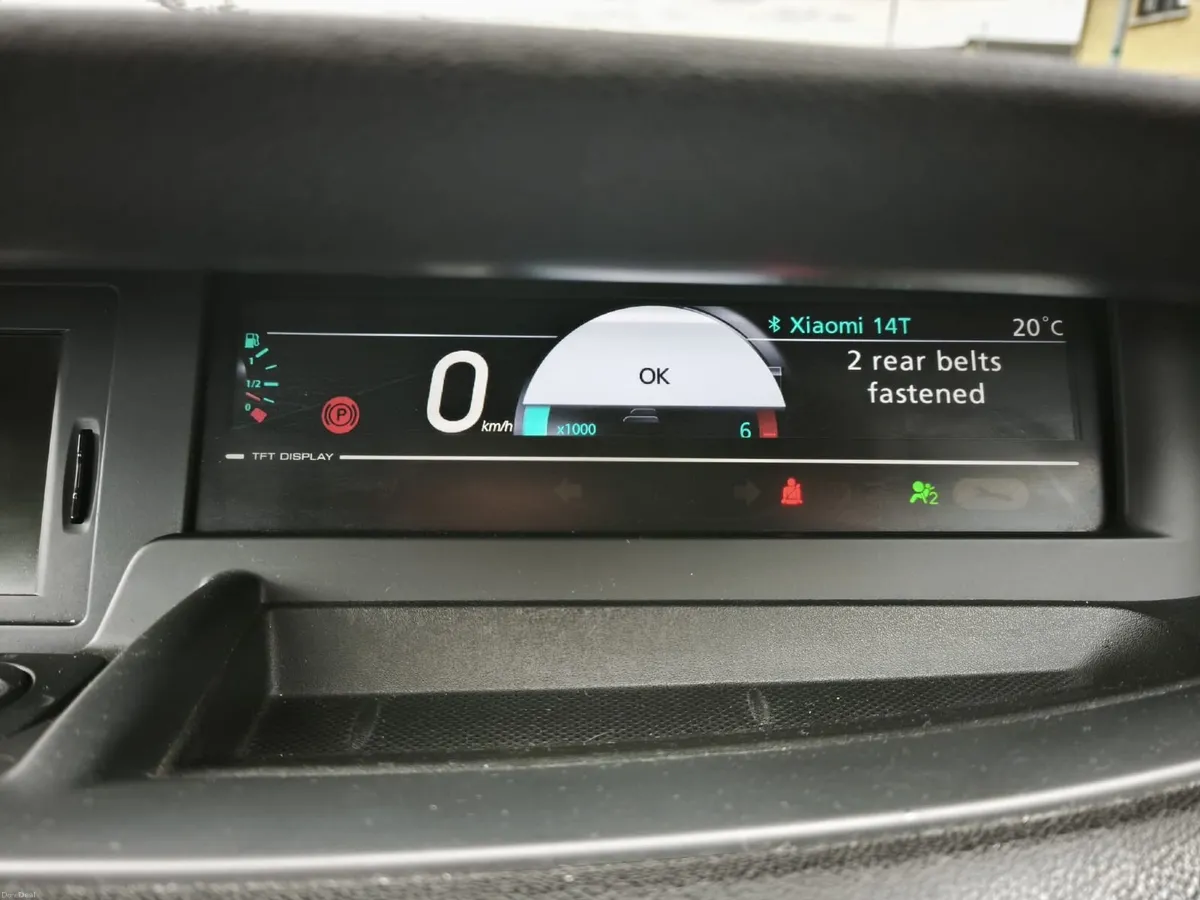 Renault Grand Scenic 2011 - Image 2