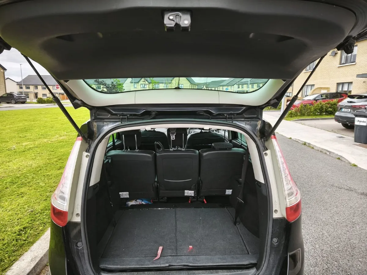 Renault Grand Scenic 2011 - Image 3