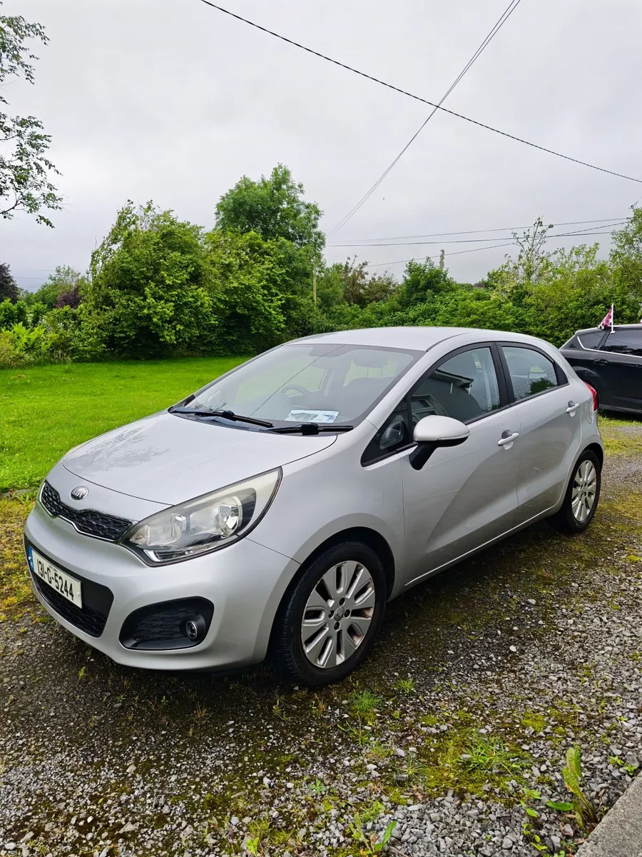 2013 Kia Rio 1.4 Petrol (For Repair or Breaking) - Image 1