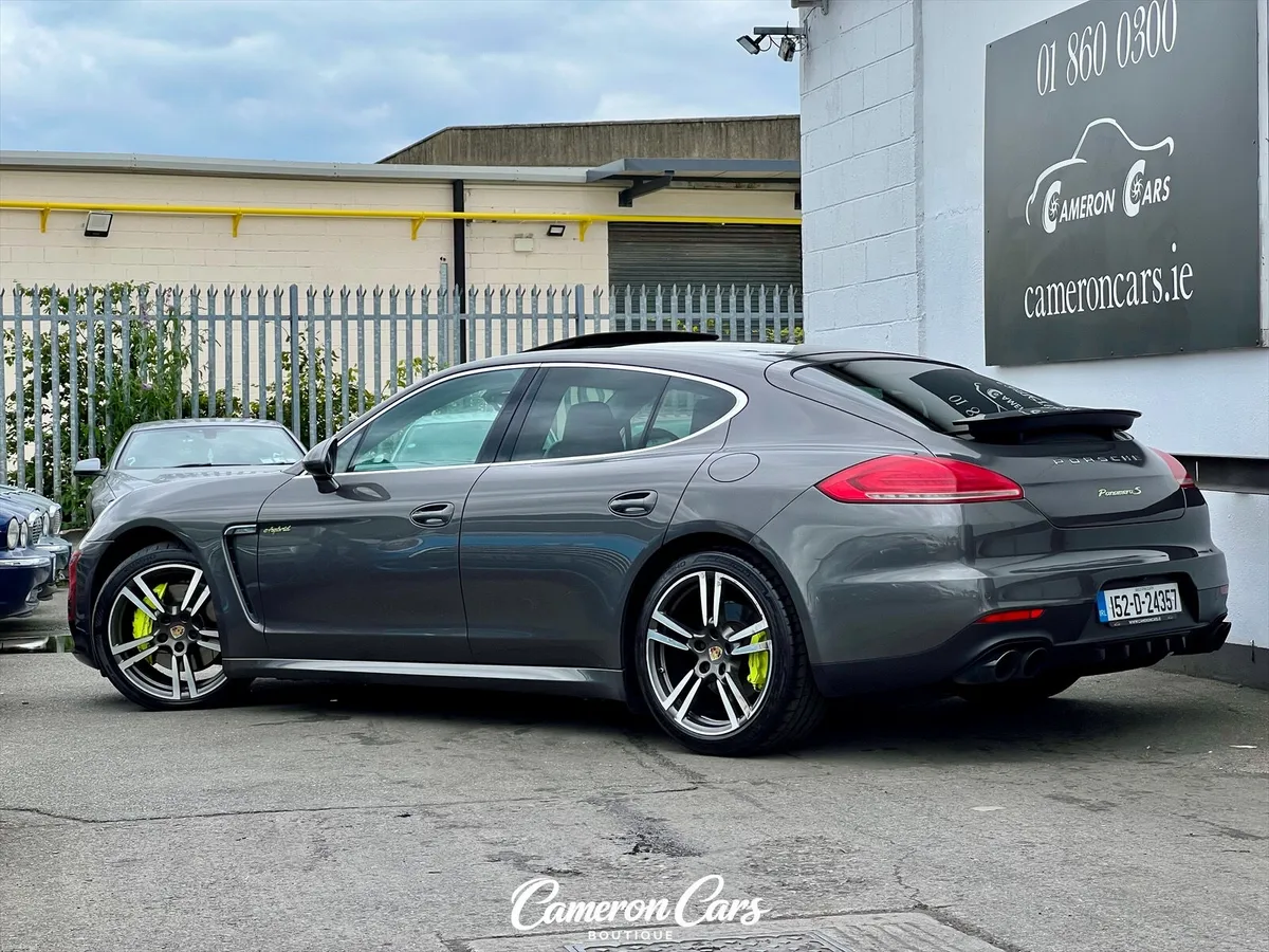 PORSCHE PANAMERA S GREAT VALUE FOR MONEY - Image 2