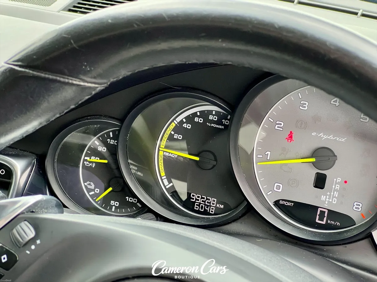 PORSCHE PANAMERA S GREAT VALUE FOR MONEY - Image 5