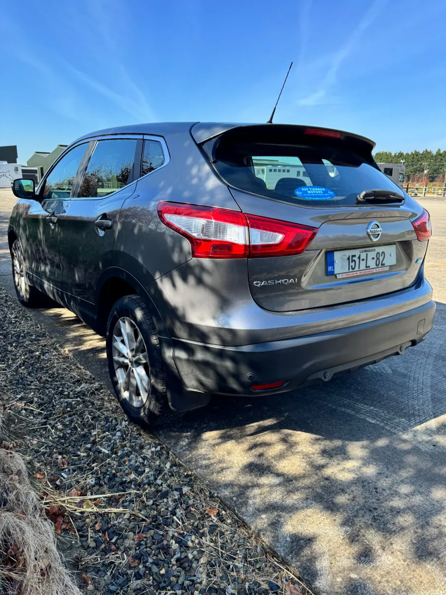 Nissan Qashqai 2015 with Nct/ Great Condition - Image 5