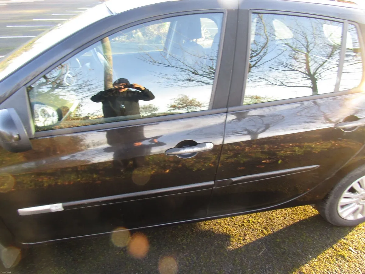 Renault Clio 2010 - Image 3