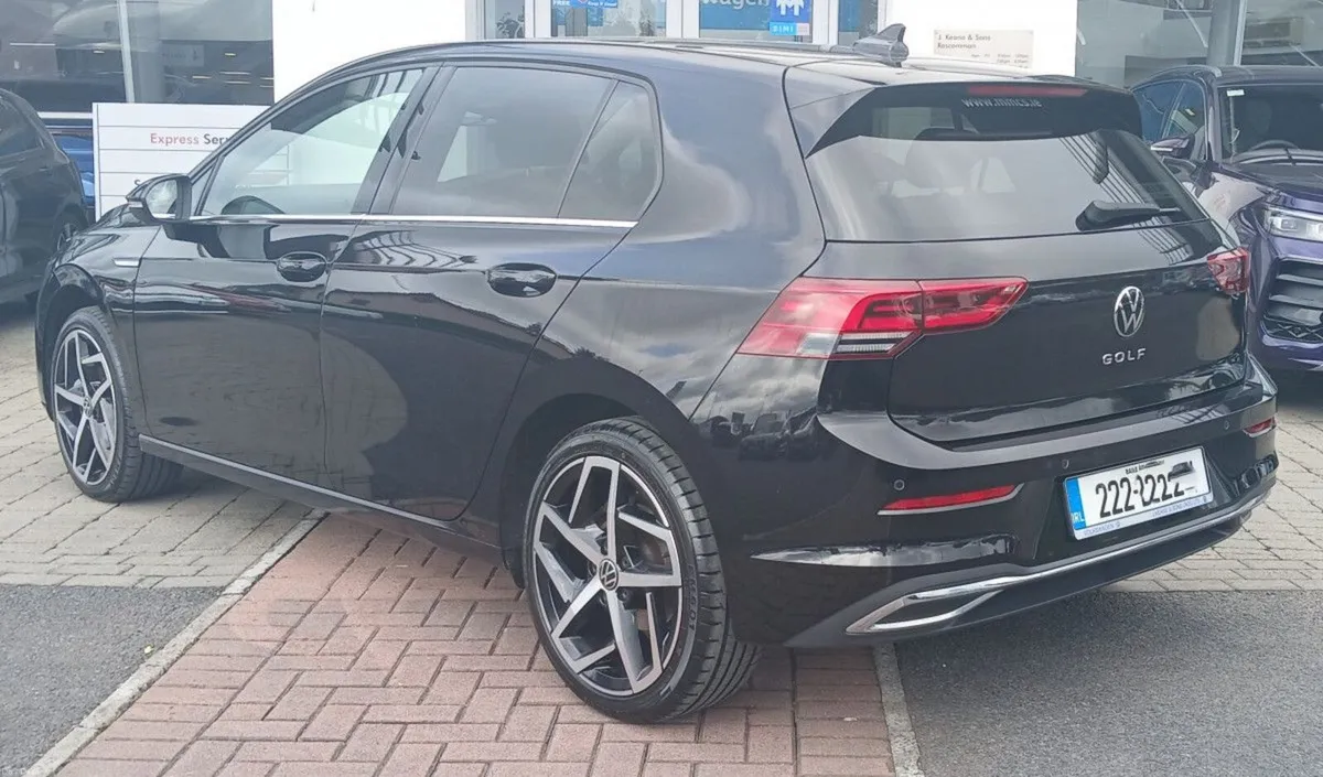 Volkswagen Golf Style 2.0 TDI 115HP **WINTER PACK, - Image 4