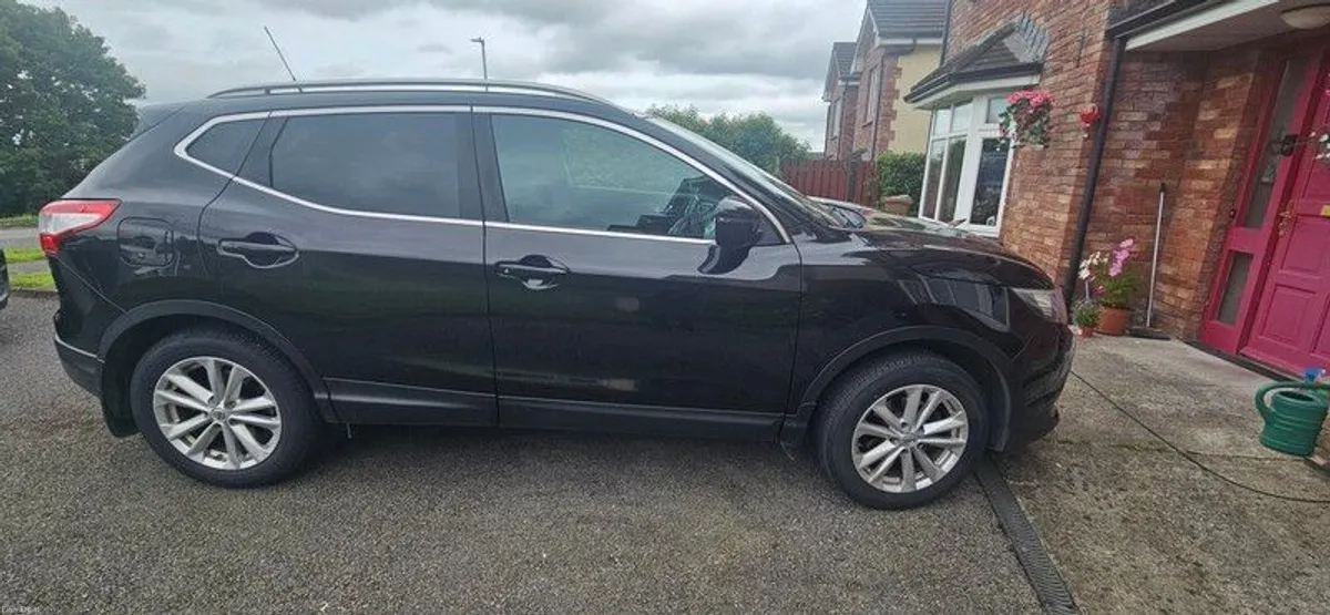 2016 Nissan Qashqai - Image 1