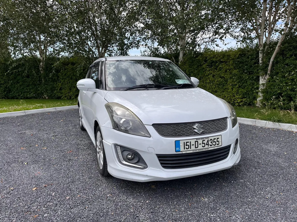 Suzuki Swift 1.2 GLX Auto - Image 2