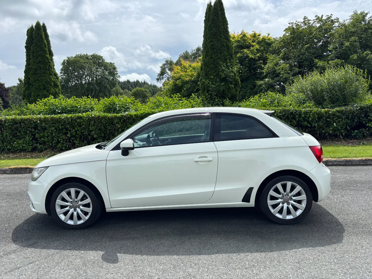 AUDI A1 1.4 TFSI AUTO 2012 - Image 3