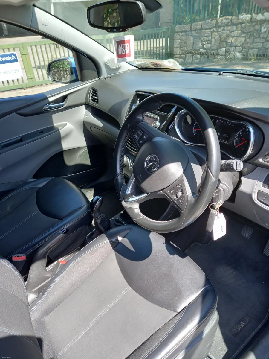 2017 Vauxhall Viva 1L Petrol - Image 4