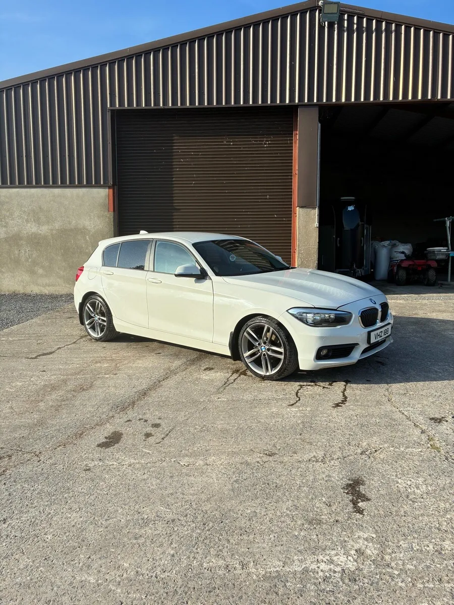 BMW 1 series - Image 1