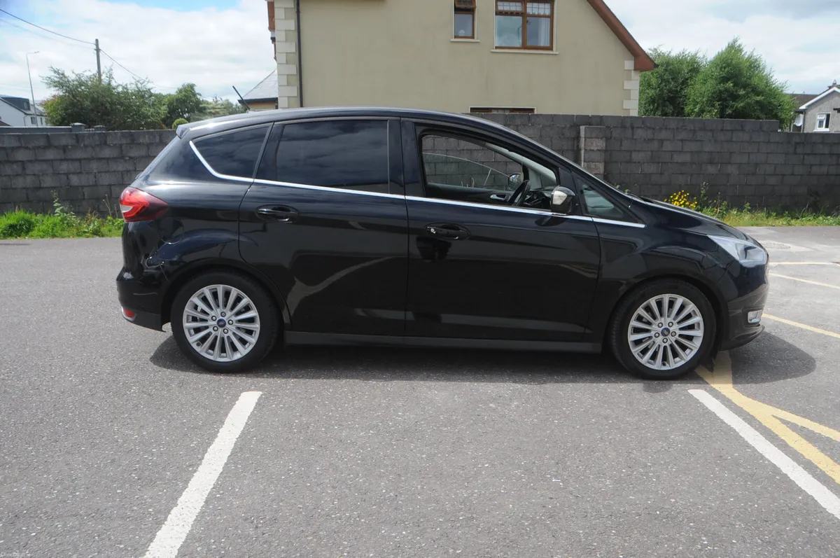 Ford C-Max 2019  DIESEL  5  SEATER  LOW MILEAGE - Image 5