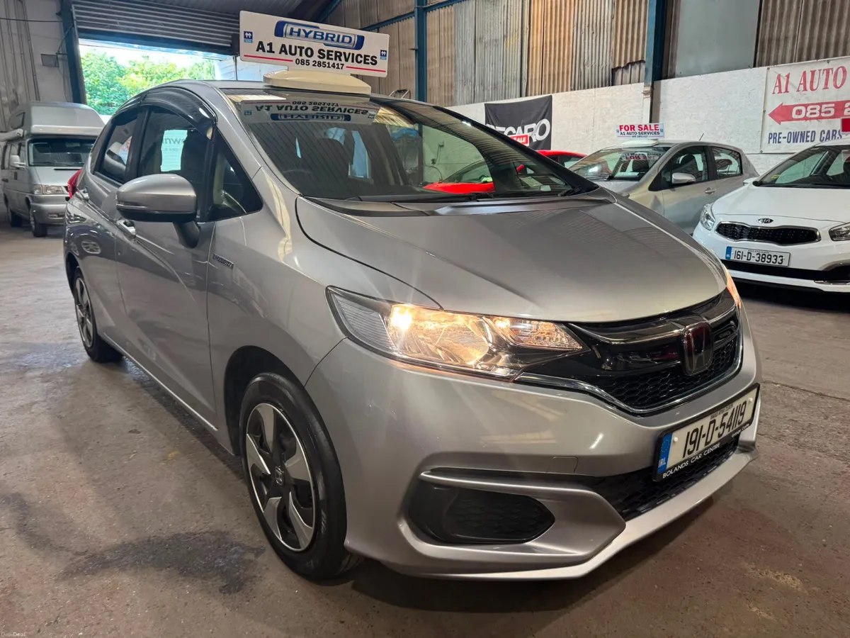 Honda Fit hybrid 2019 - Image 1