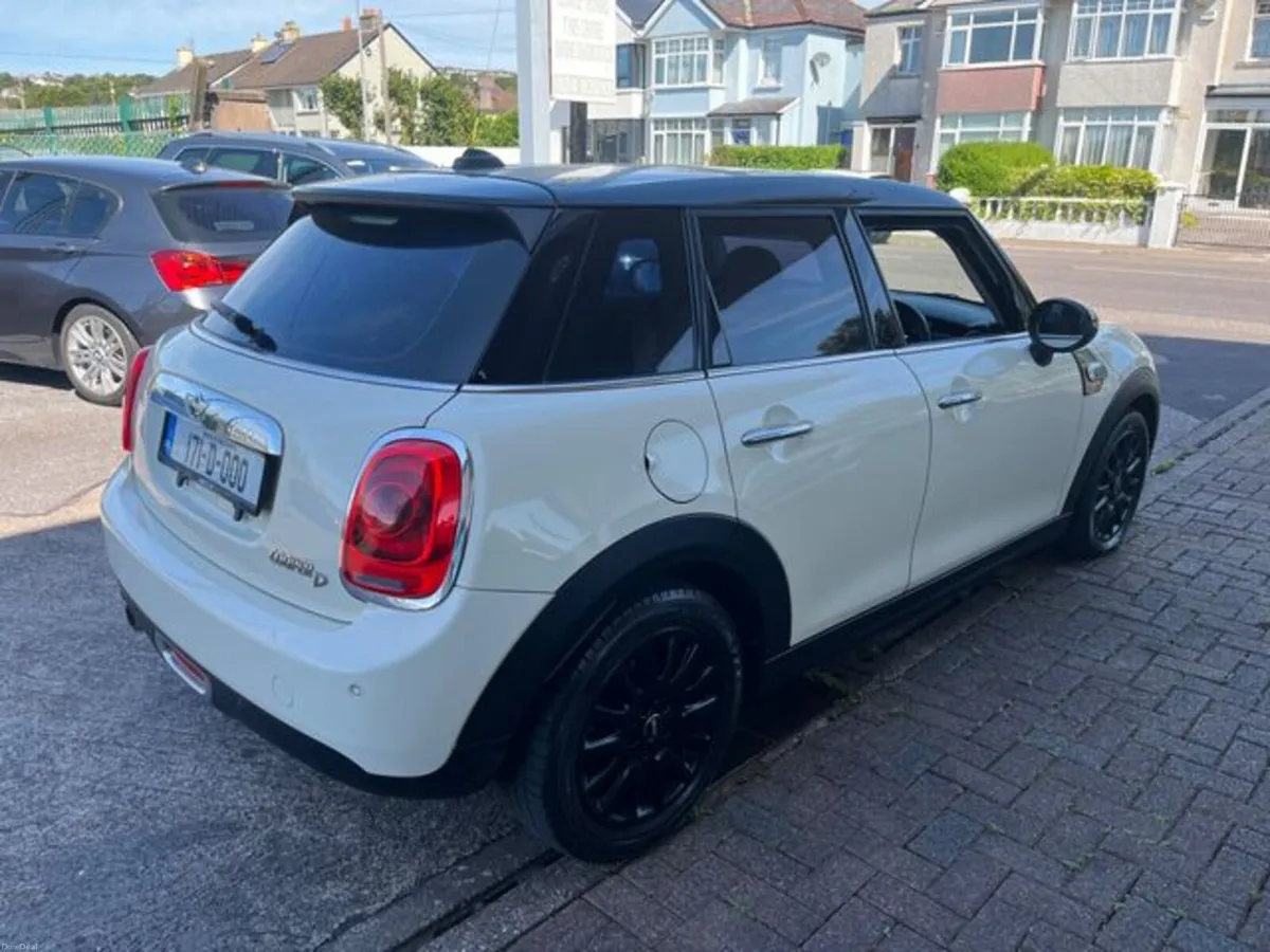 Mini Cooper Automatic diesel - Image 4