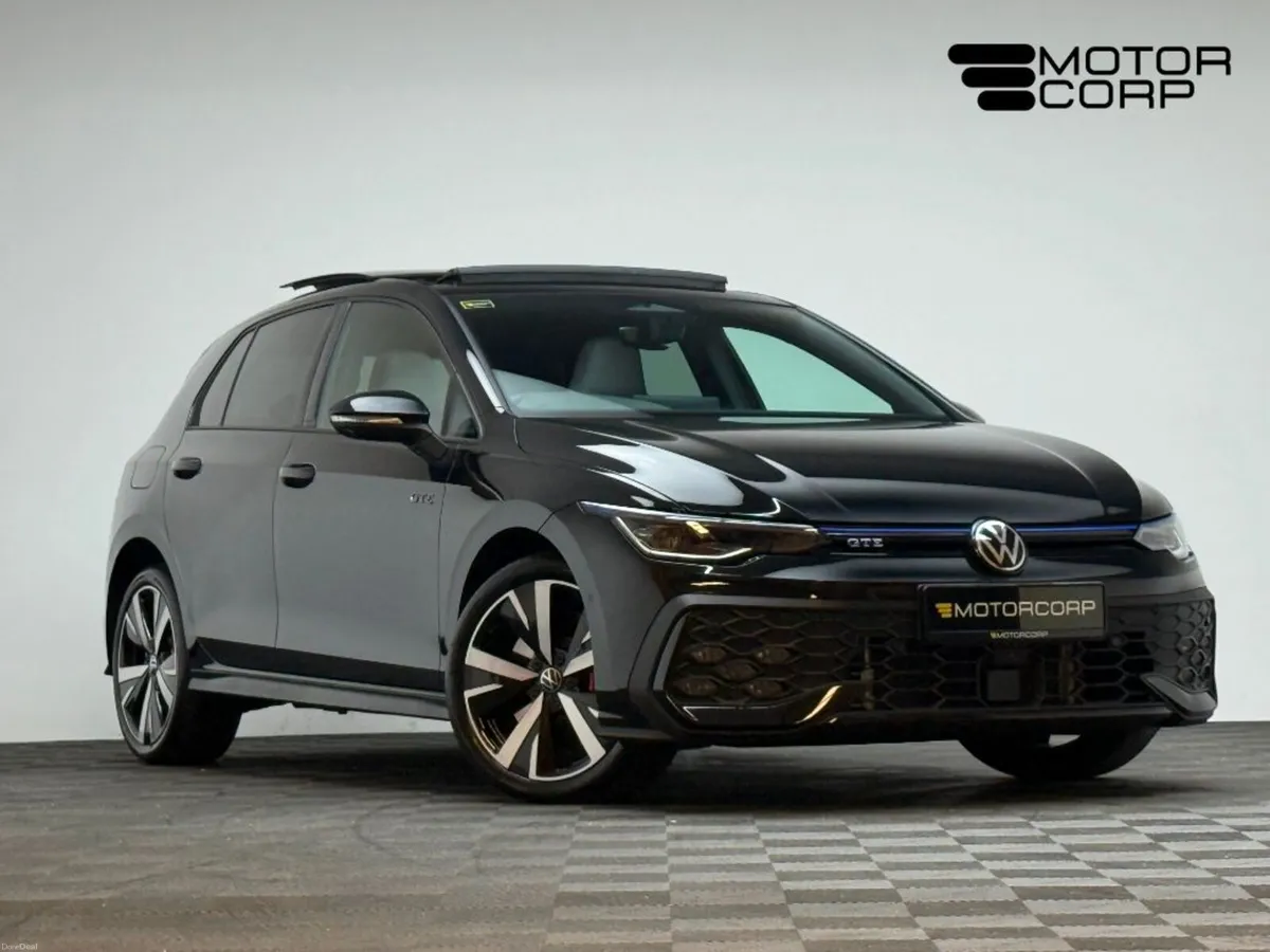 Volkswagen Golf GTE 1.5 PHEV 272HP DSG *PAN ROOF* - Image 1