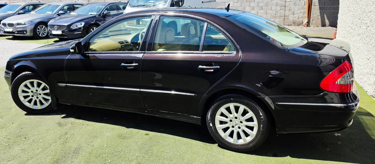 Mercedes E-Class E200 Nct 12.26 Automatic - Image 3