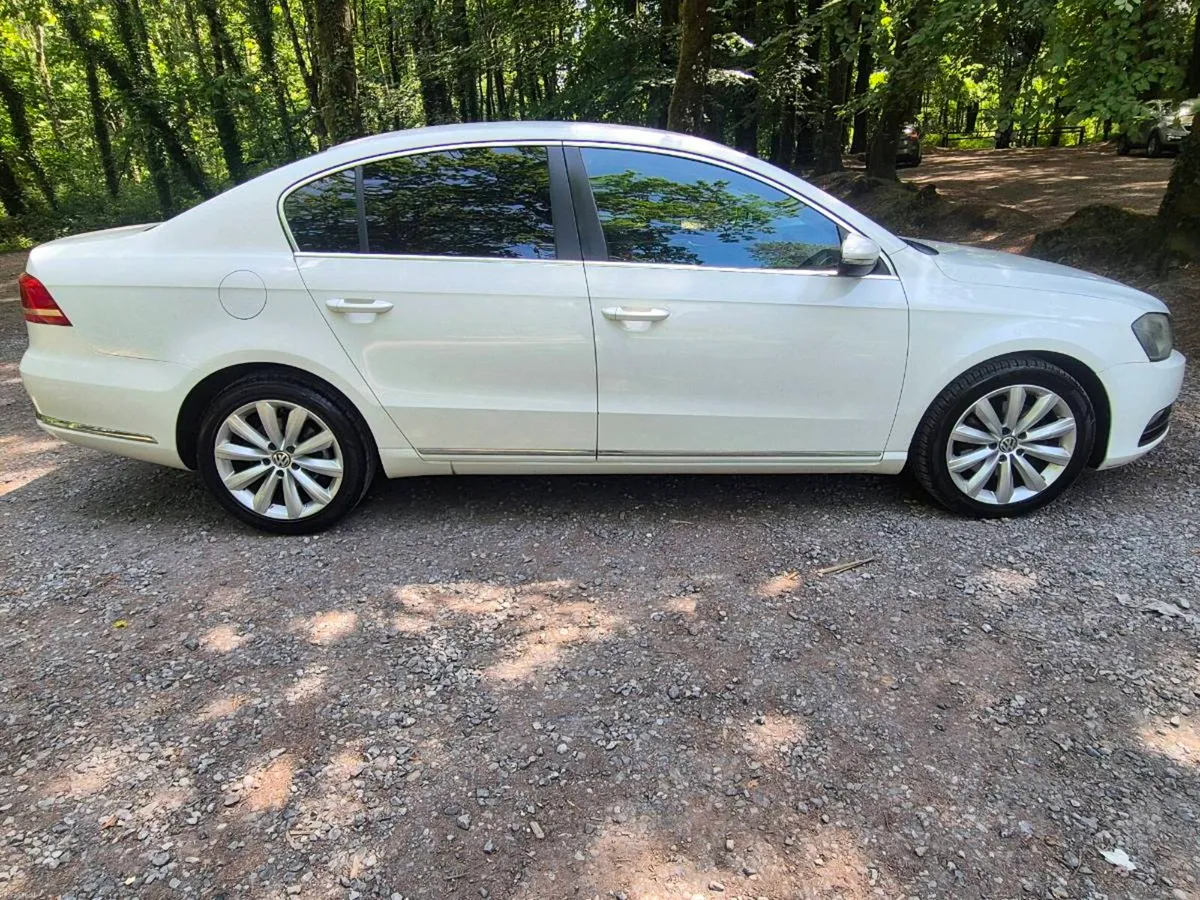 12 VW Passat Automatic - Image 2