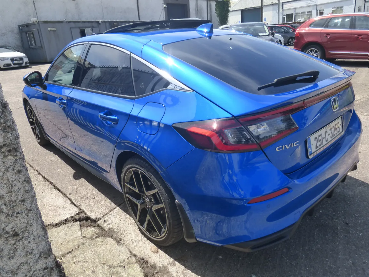 Honda Civic 2025 - Image 6
