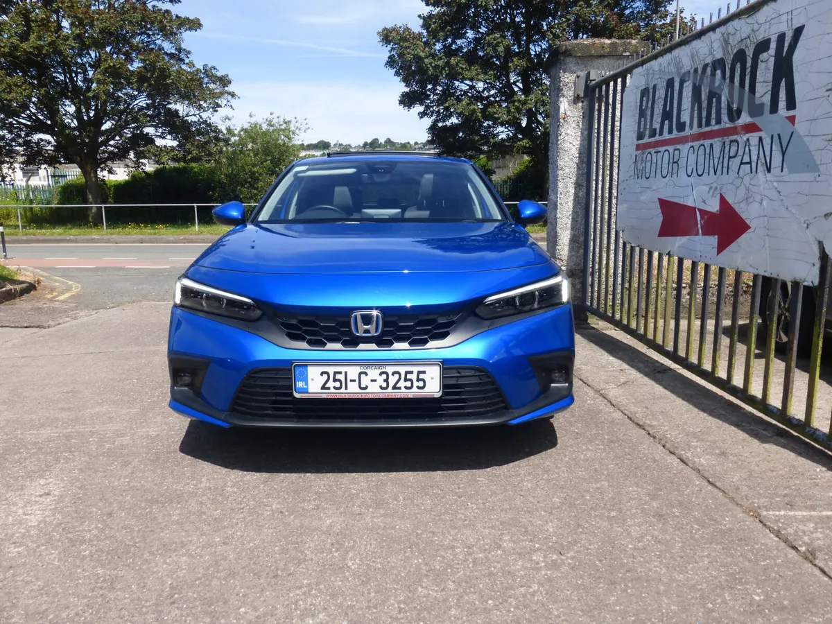 Honda Civic 2025 - Image 2