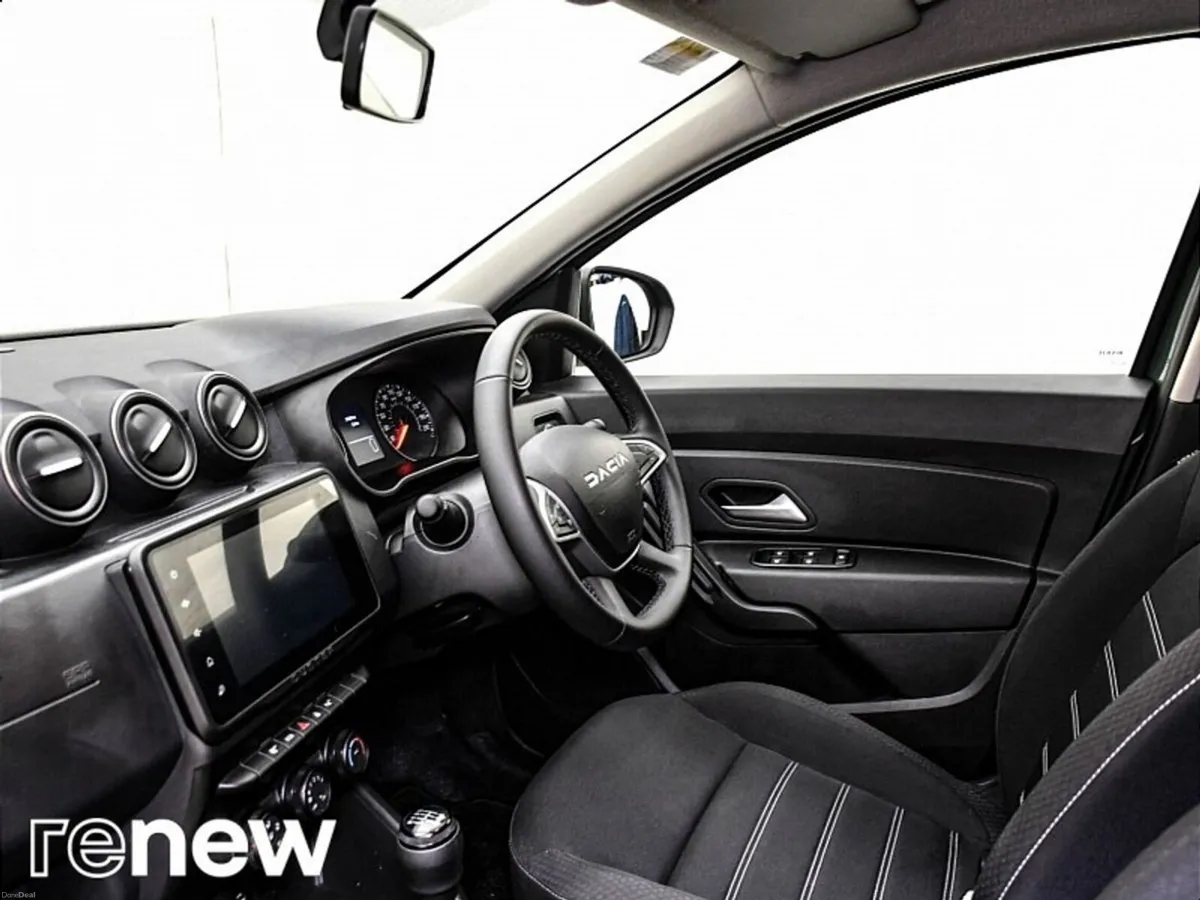 Dacia Duster Expression Blue DCI 115. Very Low KM - Image 5