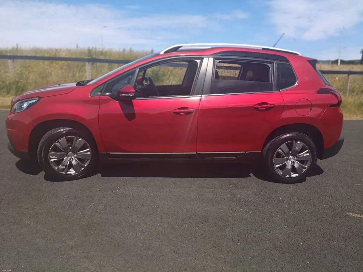 2018 Peugeot 2008 1.6hdi manual one lady owner - Image 4