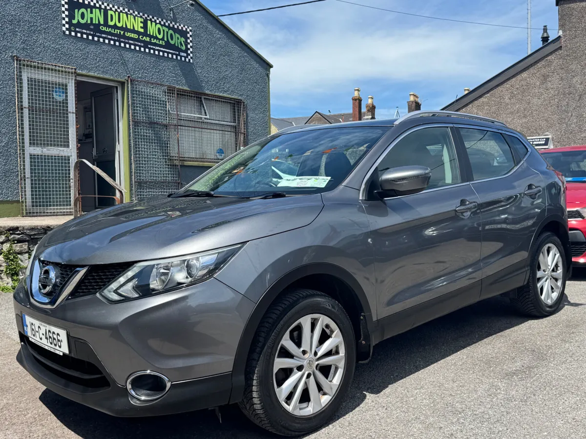 Nissan Qashqai High spec Petrol - Image 3