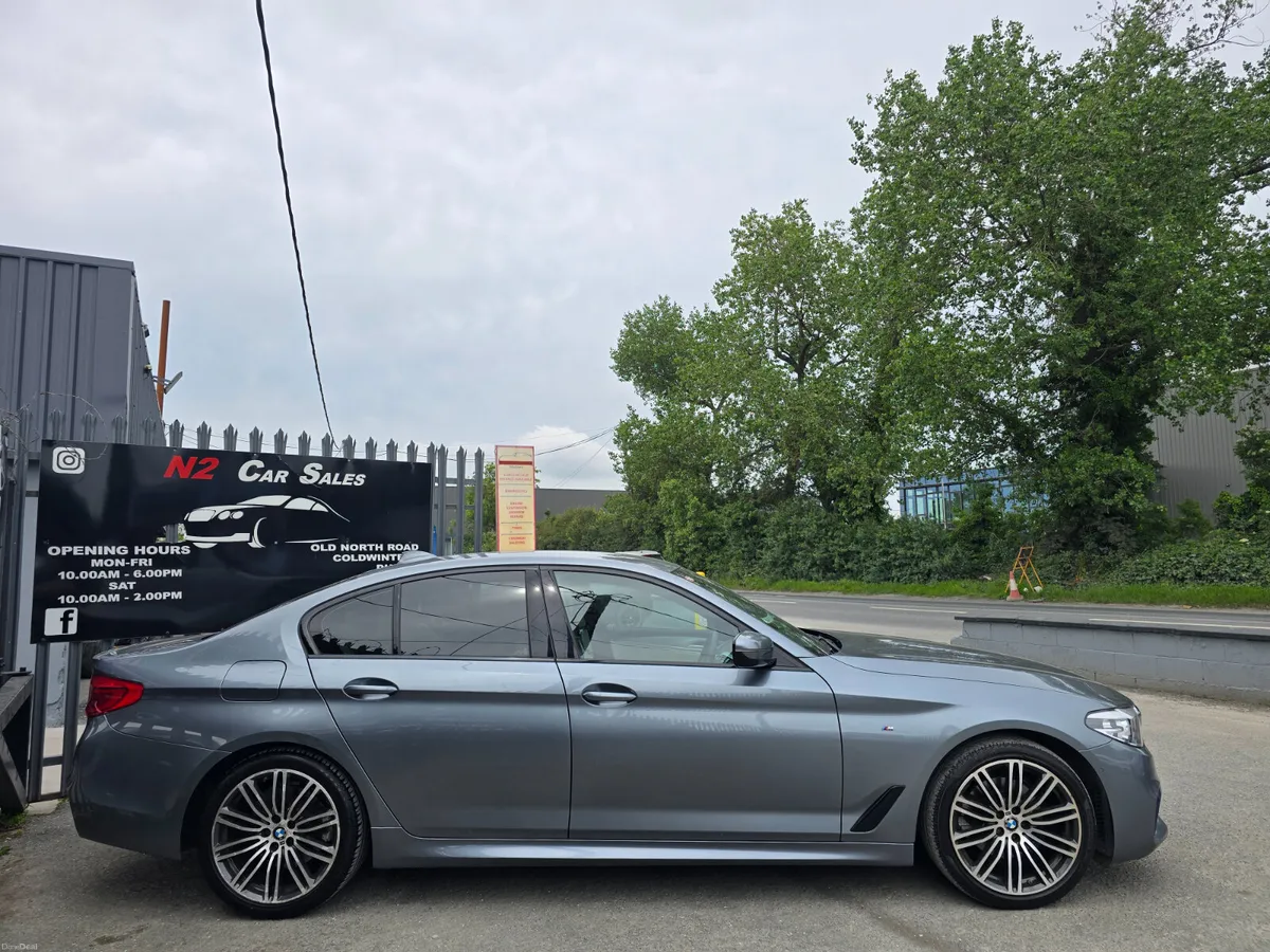 192 BMW 5-Series - Image 3