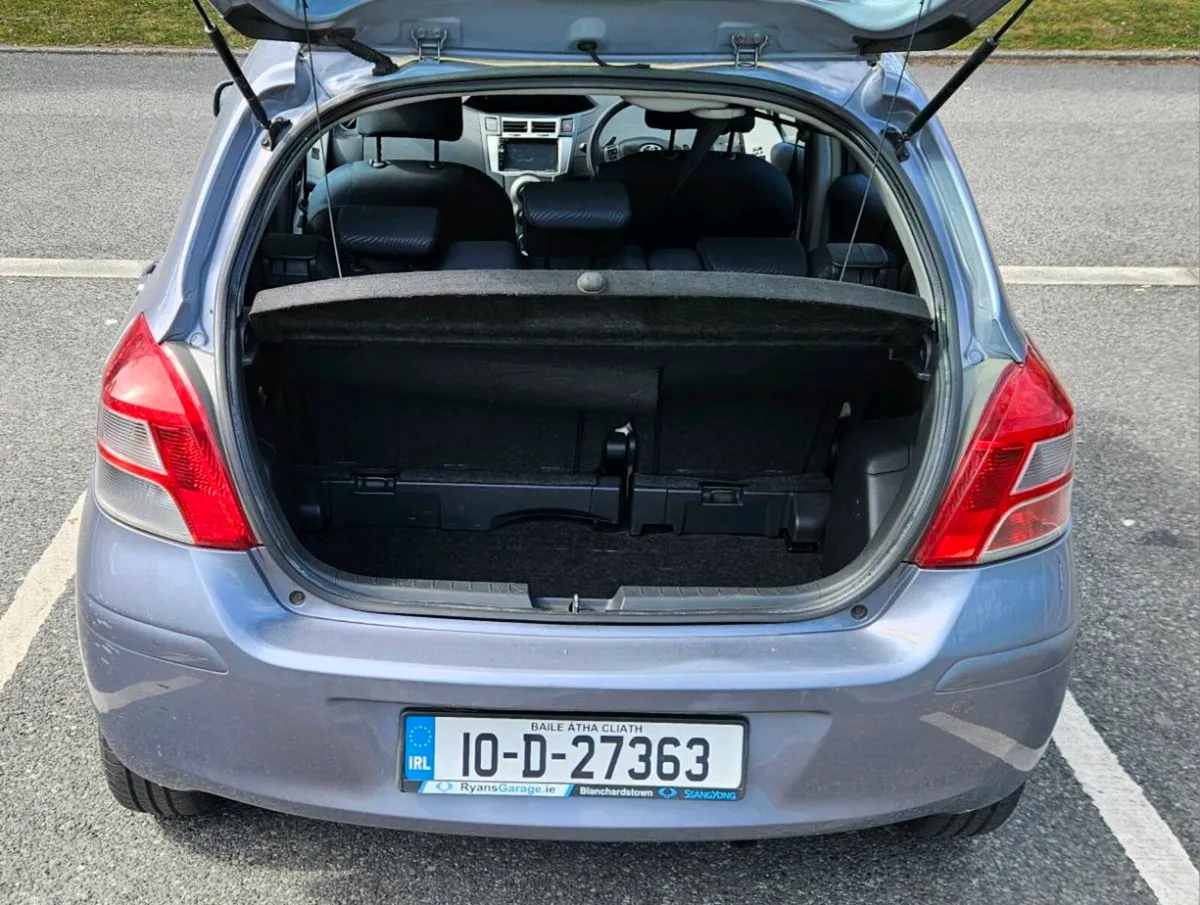 2010 Toyota Yaris Automatic - Image 4