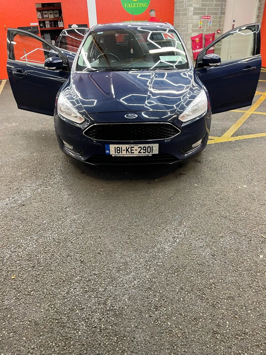 2018 Ford Focus - Image 4