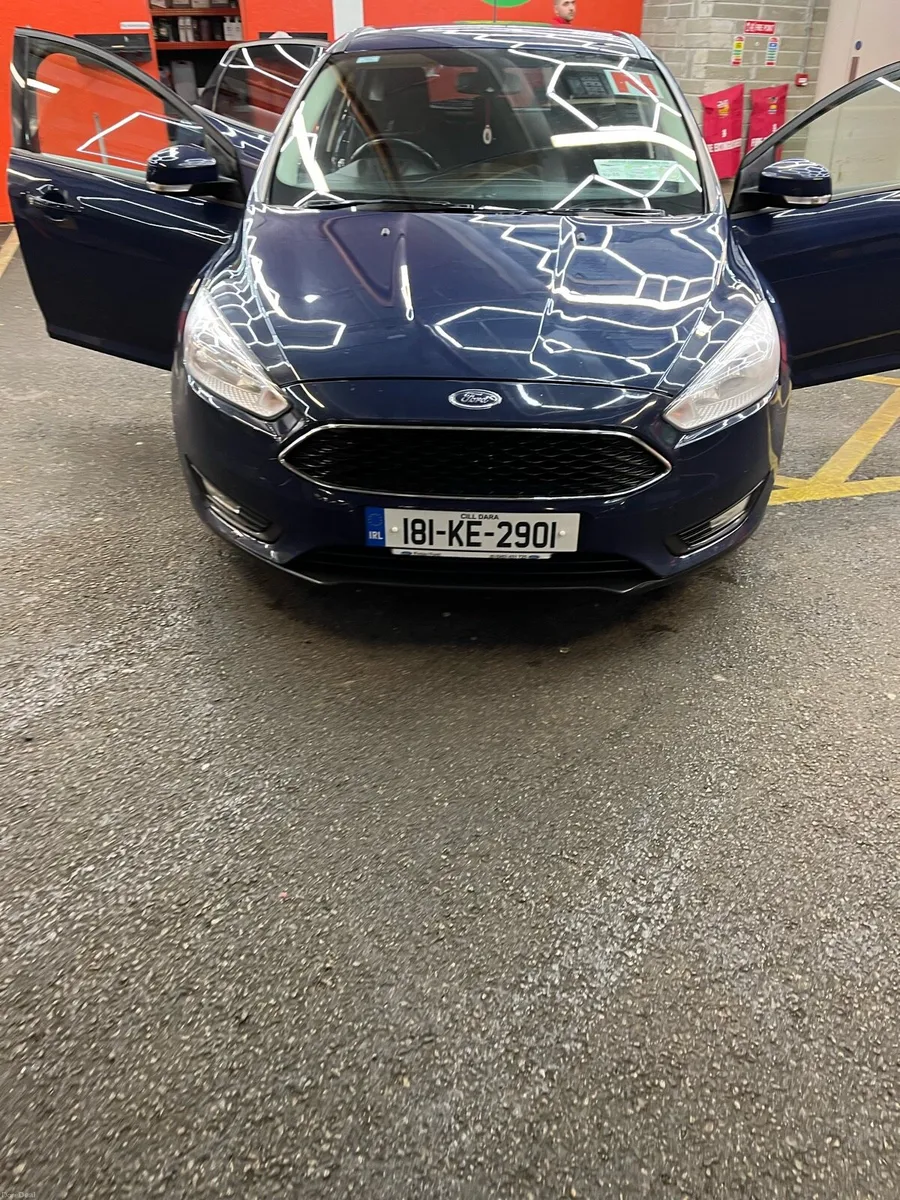 2018 Ford Focus - Image 6