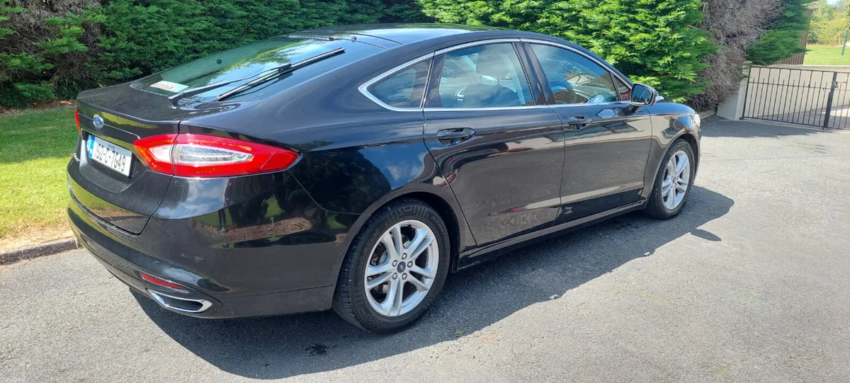 Ford Mondeo 2015. 2.0L - Image 4
