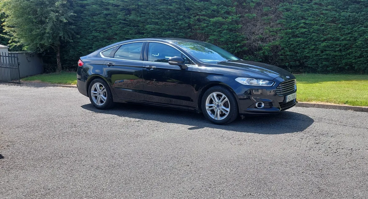 Ford Mondeo 2015. 2.0L - Image 1
