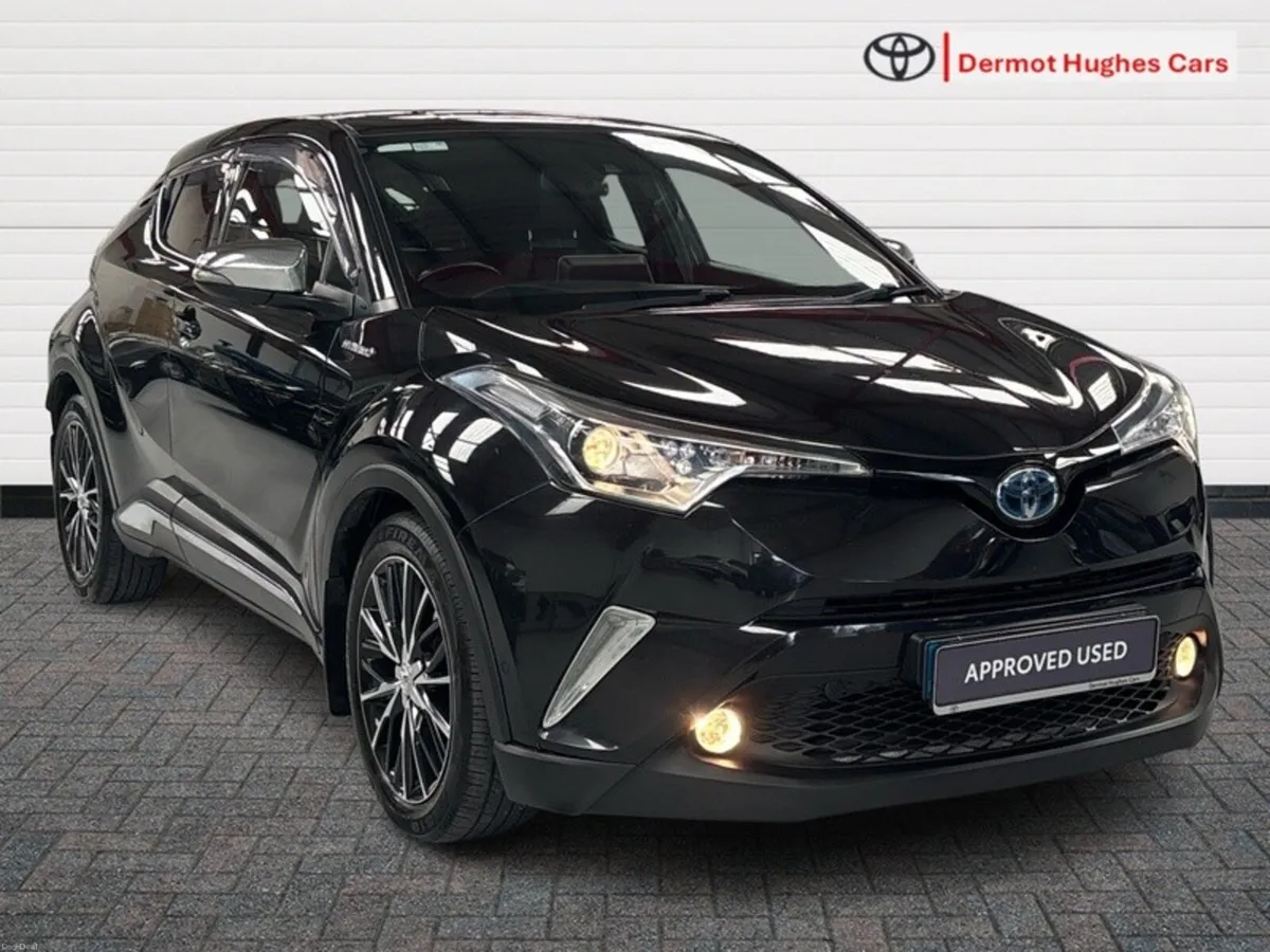 Toyota C-HR HYBRID SOL AUTO - Image 1