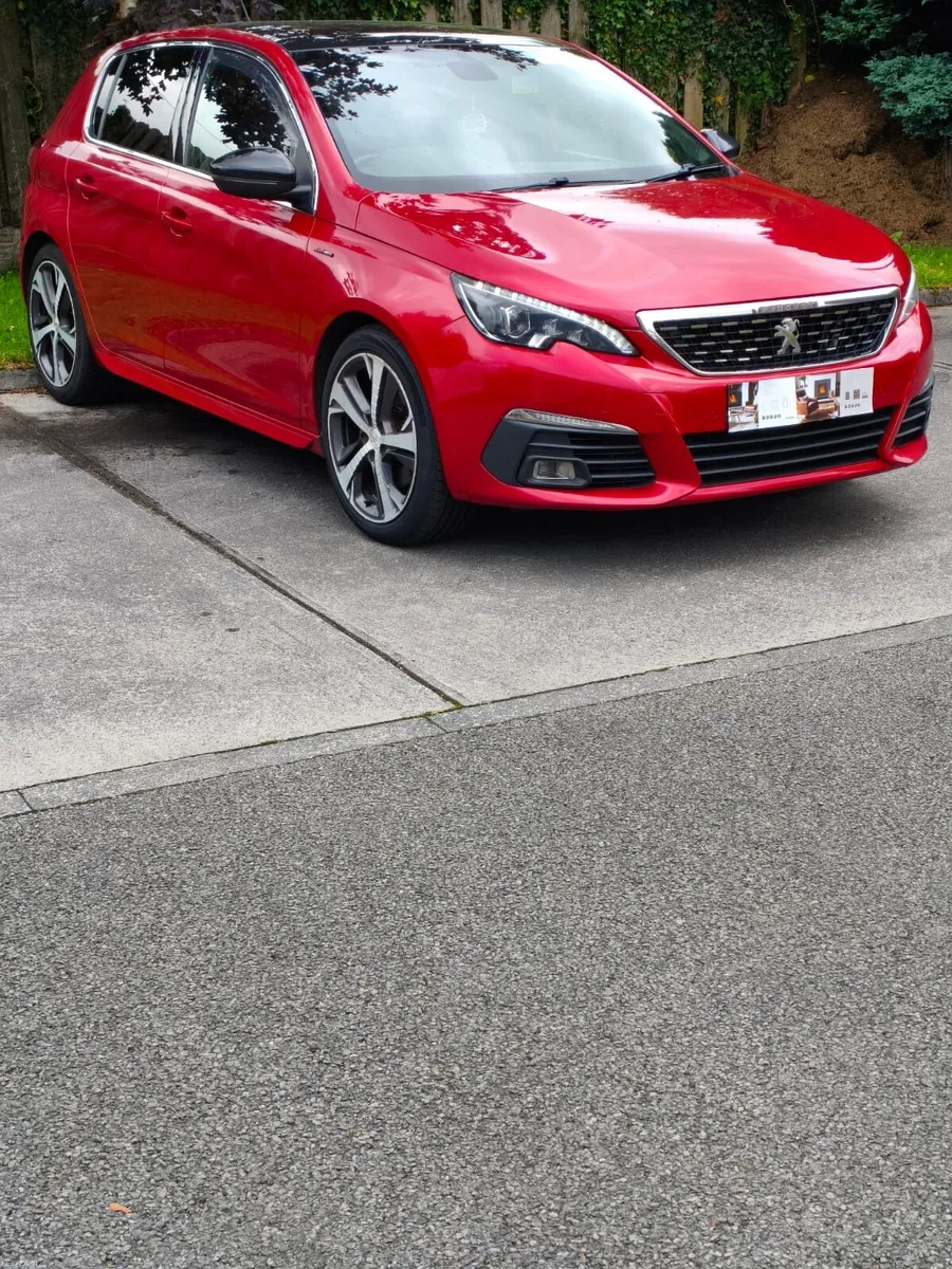 Car - Image 1