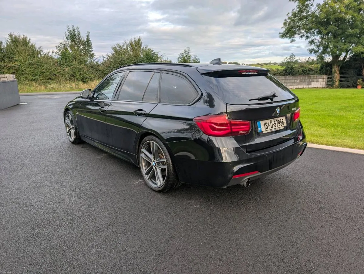 BMW 318i M-Power Touring - Image 5