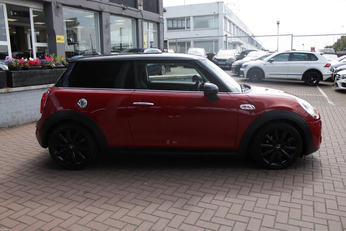 2017 MINI COOPER 2.0SD JOHN COOPER WORKS 3DR HATCH - Image 3