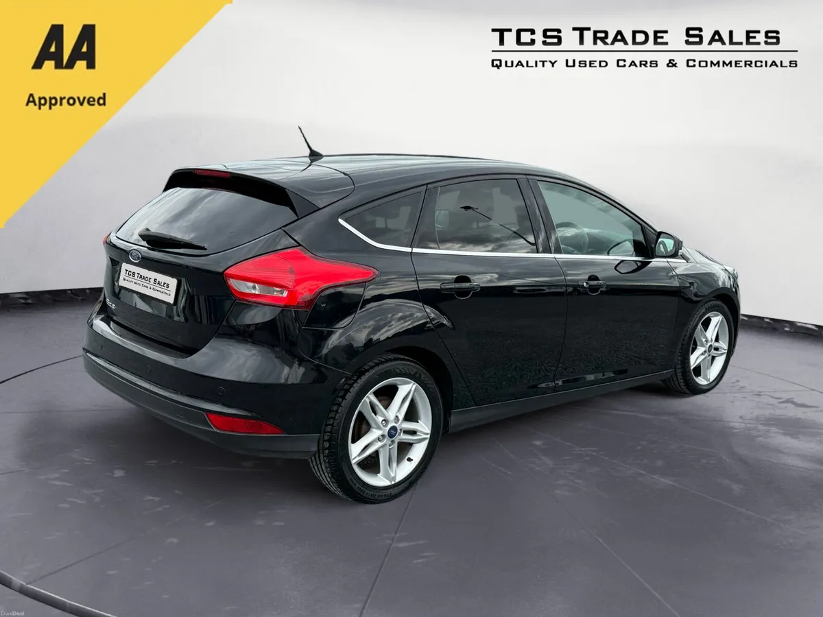 2017 Ford Focus 1.5 Tdci ZETEC 120BHP - Image 4