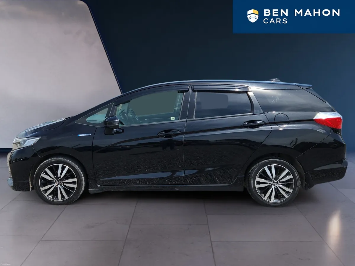 2017 Honda Shuttle 1.5 Petrol Hybrid Automatic – B - Image 2