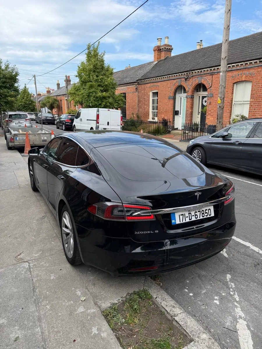Tesla model s 2017 Free supercharge - Image 4