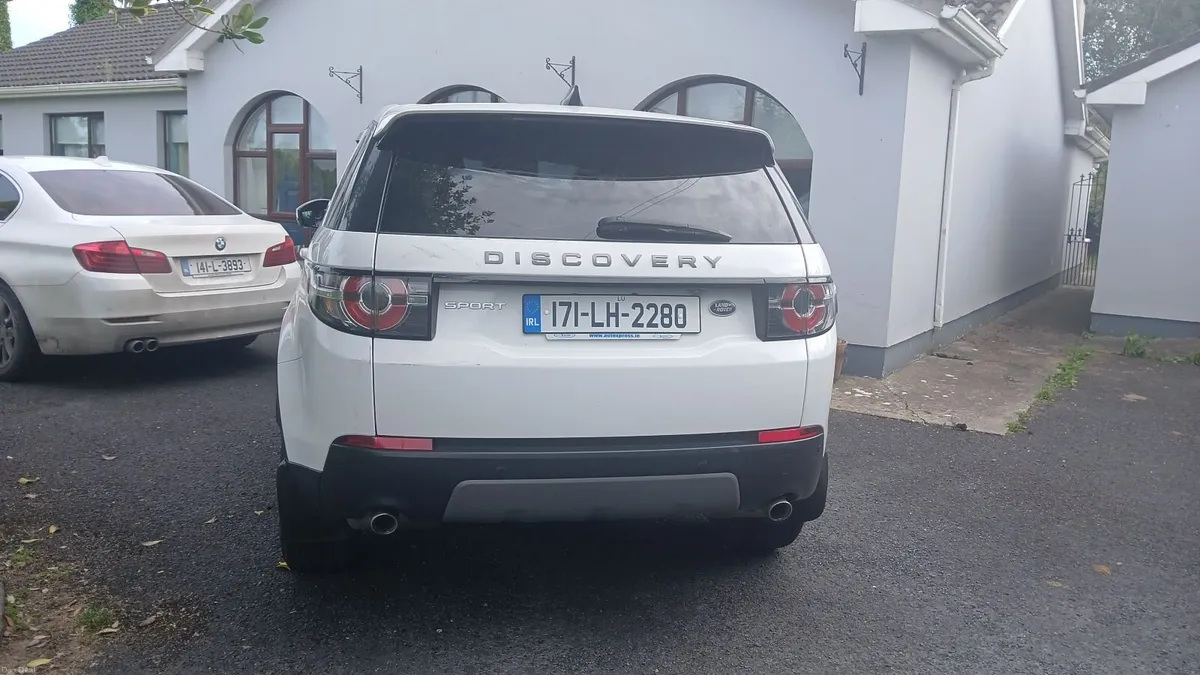 Land Rover Discovery Sport 2017 - Image 5
