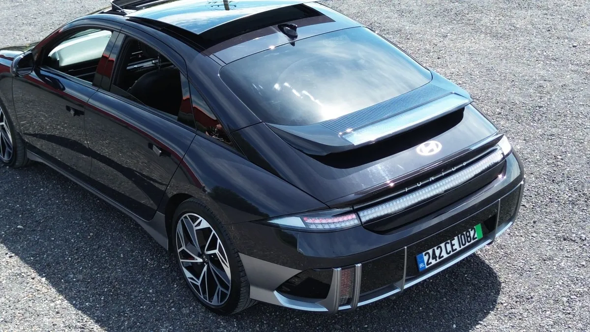 2024 Hyundai Ioniq 6 Ultimate AWD - Image 4