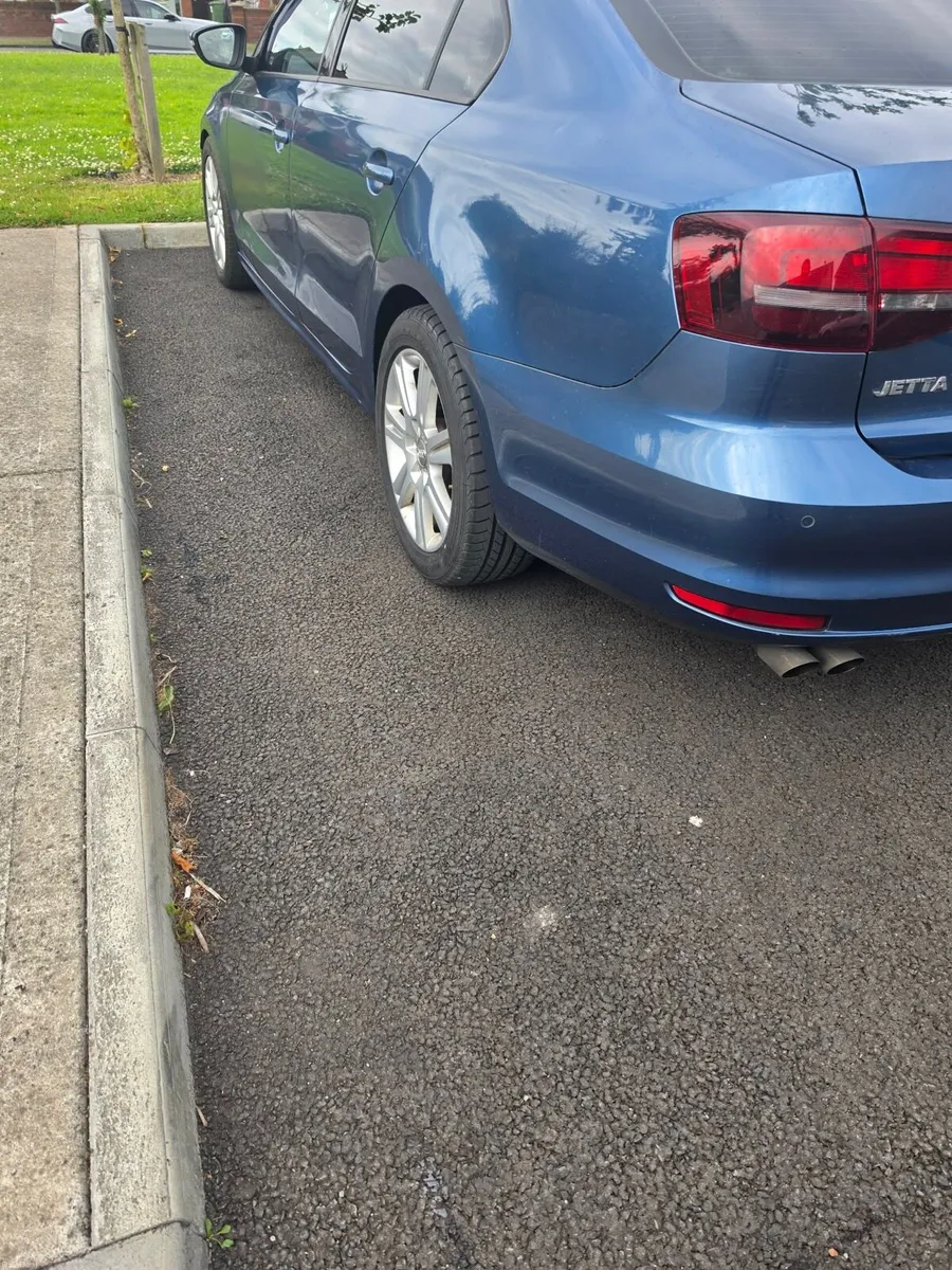 Volkswagen jetta 2017 2.0 diesel nct 05/27 Highlin - Image 3
