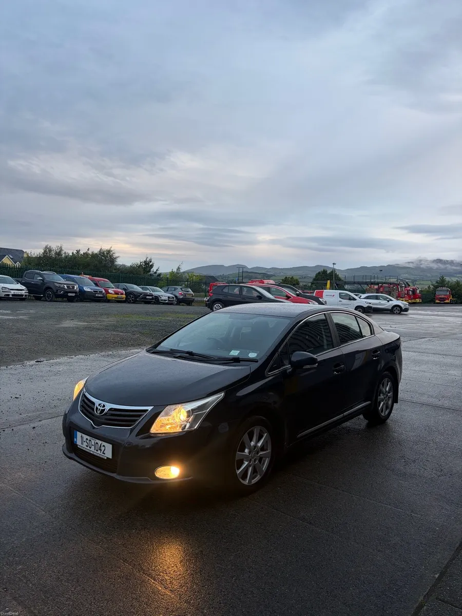 Toyota Avensis - Image 4