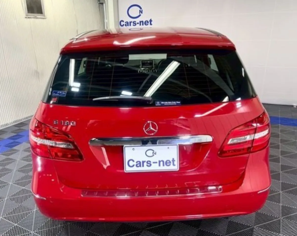 MERCEDES B180 Automatic 1.6 - Image 4