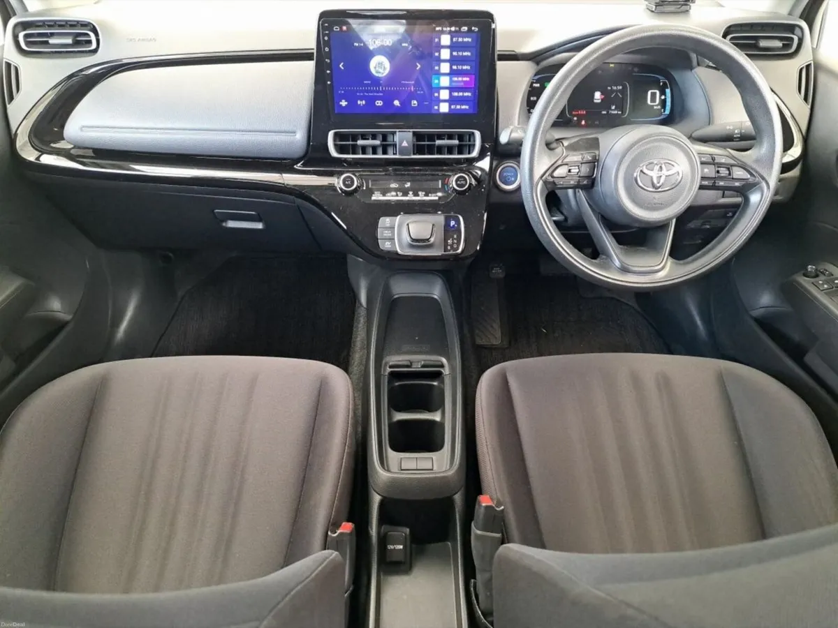 Toyota Aqua X HYBRID AUTO - Image 3