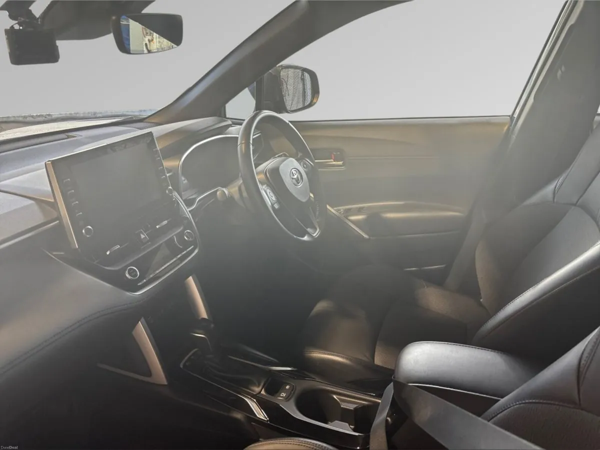 Toyota Corolla Cross HYBRID - Image 4
