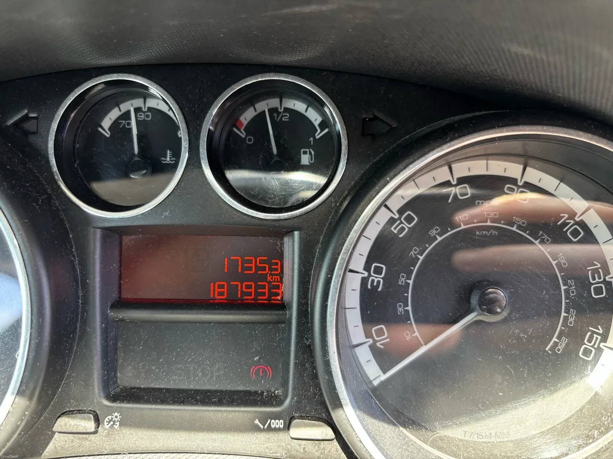 Peugeot 308 2013 1.6 diesel - Image 5