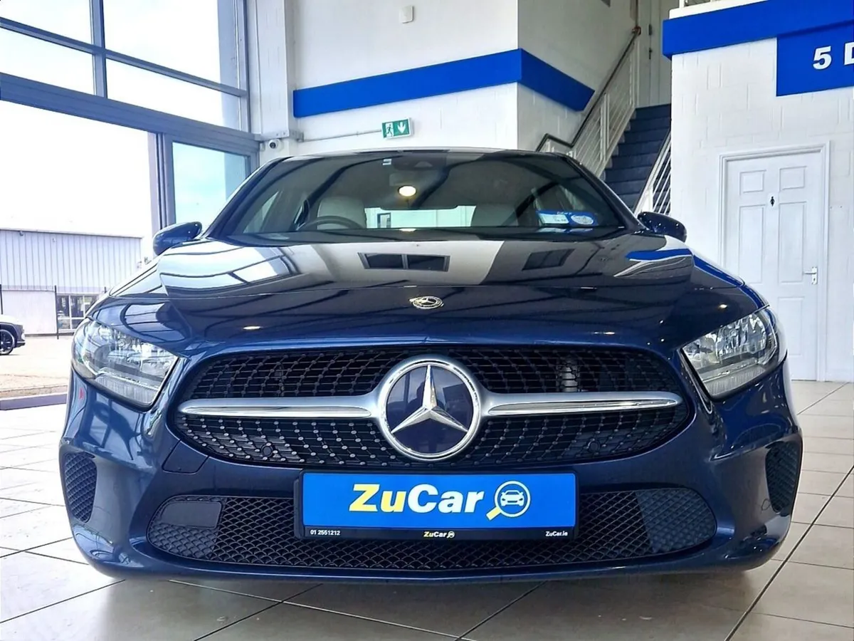 Mercedes-Benz A-Class A 180 A/T Saloon Style - Image 2